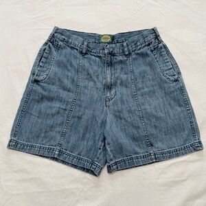 Cabela’s Women’s Denim Shorts Size 10 – Classic Casual Style